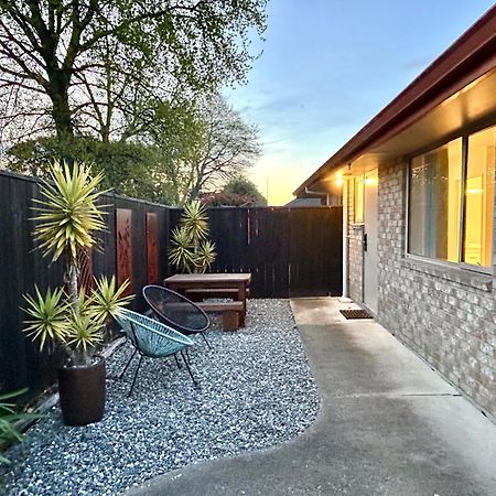 Stylish Self Contained Private Studio Richmond Luaran gambar