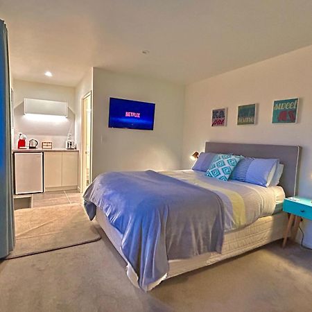 Stylish Self Contained Private Studio Richmond Luaran gambar